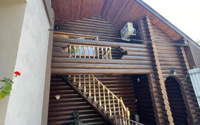 Teokhari Guest House