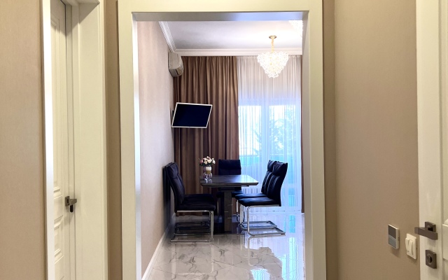 Apartamenty Kvartira Na Pervoy Beregovoy Linii U Morya  Flat