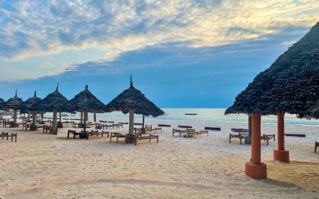 AHG Waridi Beach Resort & Spa