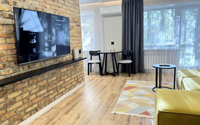 Krasivaya Studiya V Tsentre Karagandy Flat