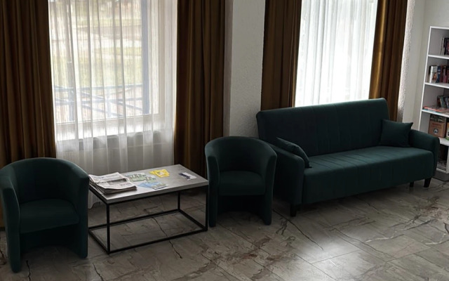 Отель Березка