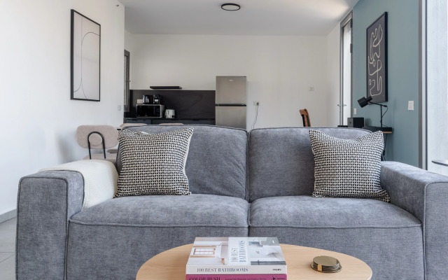 Blueground at Florentin Apartments