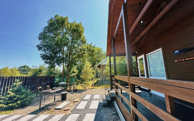 Частный Дом на Улице Полевой 2