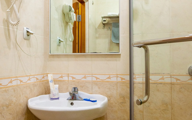 Отель Палас