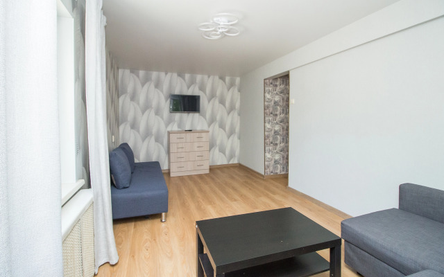 Naprotiv Zhd Vokzala Apartments