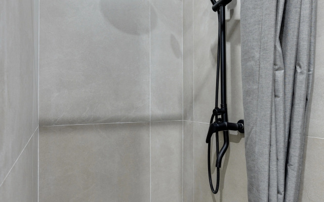 Апартаменты Уютная Дизайнерская Студия у Метро Ботанический Сад