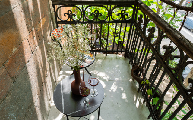 KeyGo #0159, 1 Bedroom, Balcony ,City Center Apartments