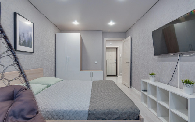 Okolo stadiona Lokomotiv Flat