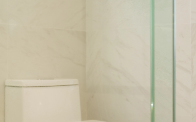 Pool View 1310 Wyndham Condo Apartments