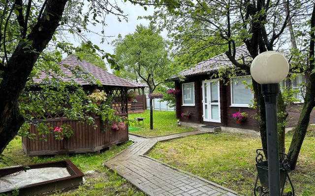 Usadyba Guest House