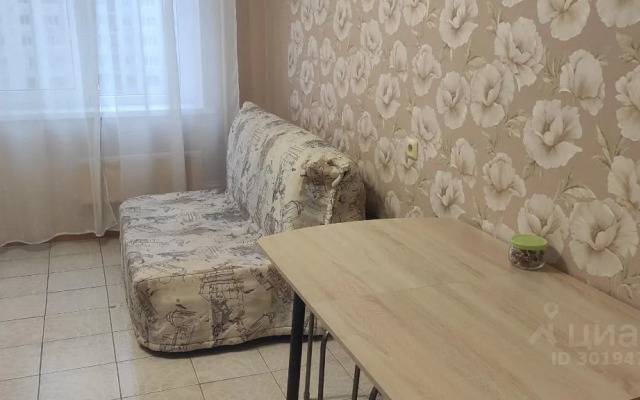 Na Ulitse 50 Let Oktyabrya 74 Flat