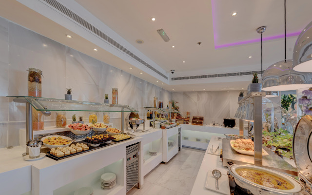 Hotel HAWTHORN EXTENDED STAY BY WYNDHAM ABU DHABI