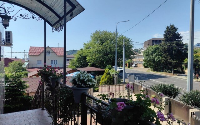 ArtHome Guest House