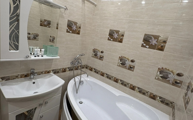 Квартира в Историческом Центре Города с Видом на Реку