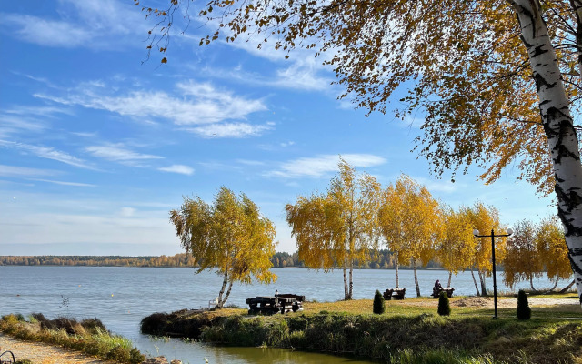 Частный дом у озера 62