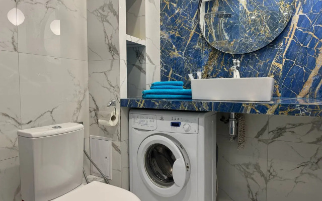 Apartamenty Avrora Shiroko Kholodnaya 8. 2 etazh