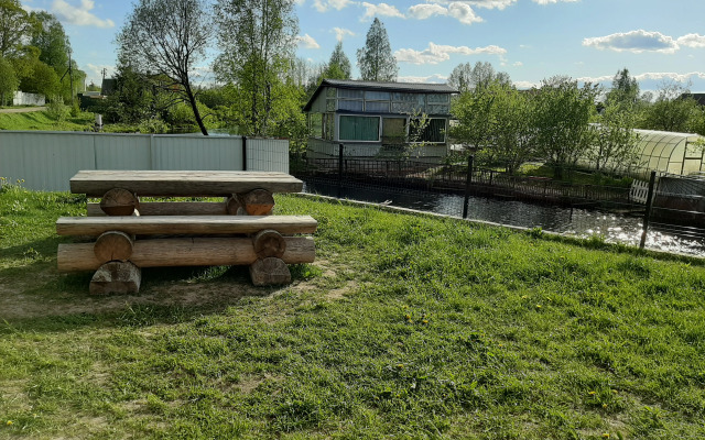 Частный дом Большая дача в Ушаках