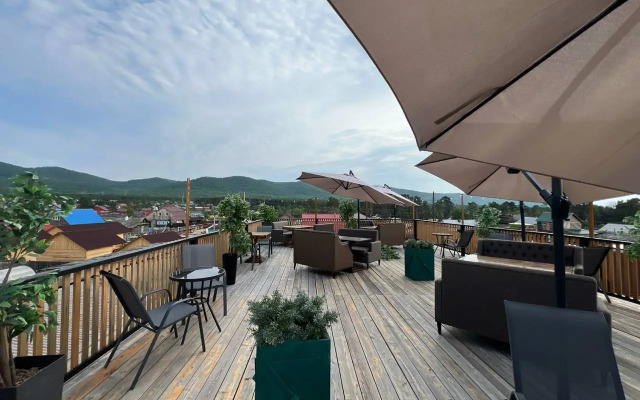 Ecohouse Hotel