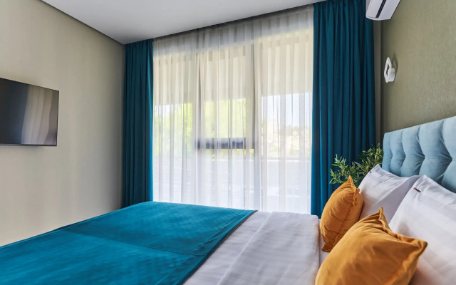 Апартаменты Red Apartments Атлантис Элара
