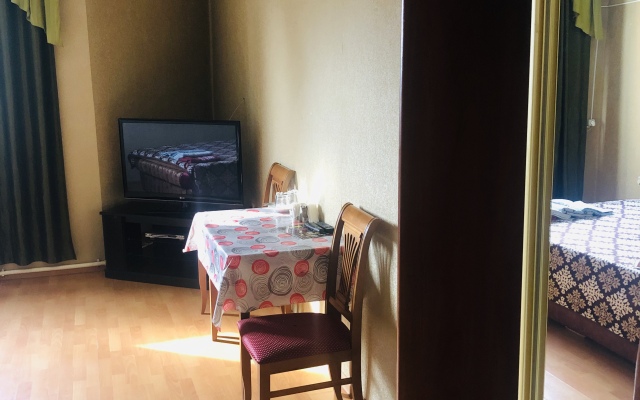 U Ilyasa Hotel