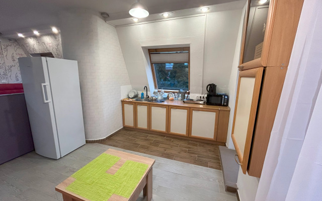 Bron Hostel