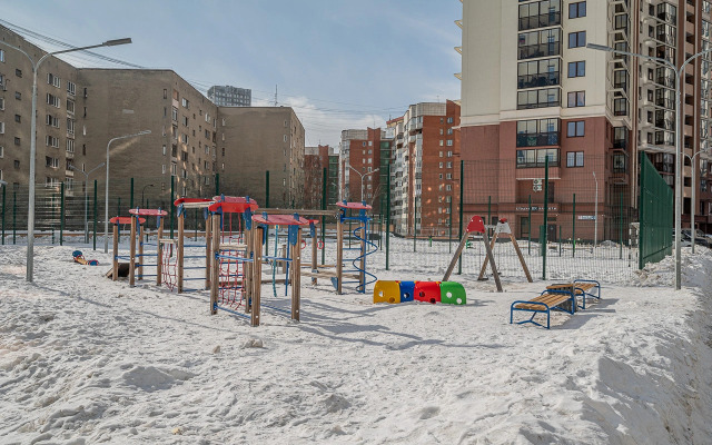 Апартаменты Уютные с балконом и видом на город