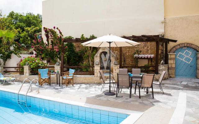 Travelpath Villa