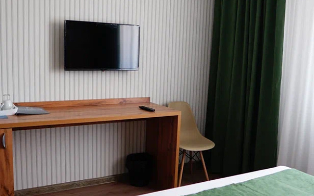 Отель Петровский Лес