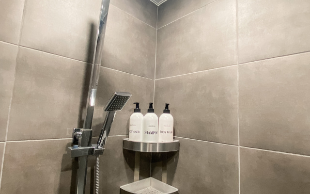 Apartamenty Topovaya Lokatsiya V Serdtse Krasnoy Polyany