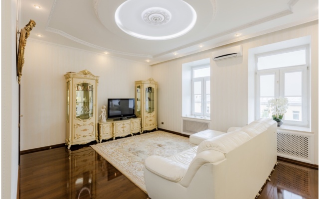 Апартаменты на Невском Проспекте