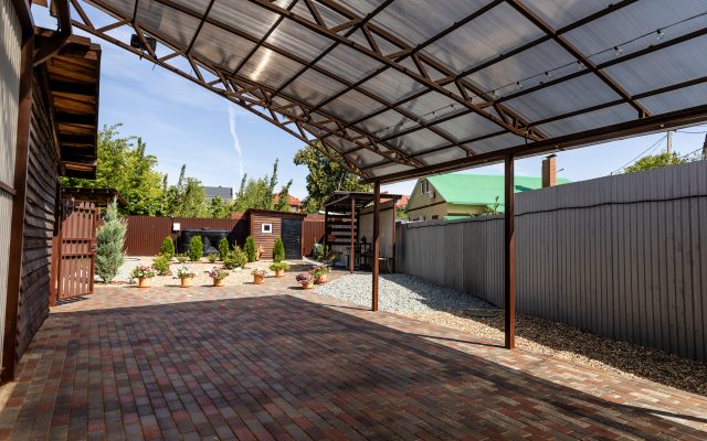 U Reki Volga V Gorode Samara Guest house