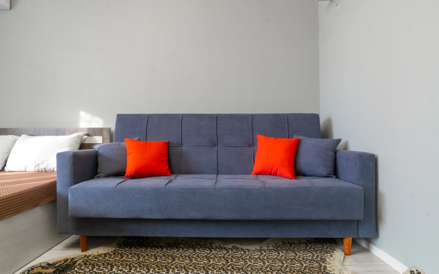 Квартира ЖК Губернский | 2х комнатная с диваном на кухне