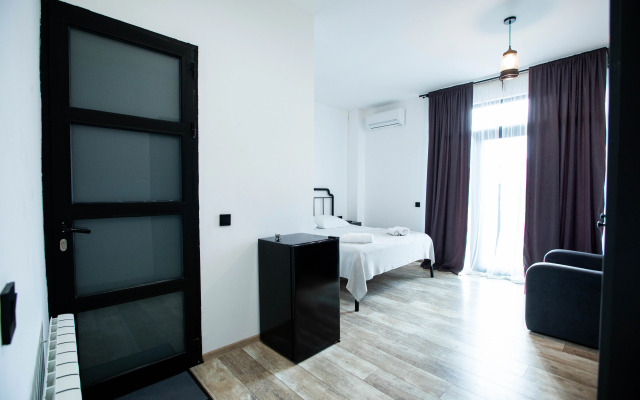 Level Up Hotel