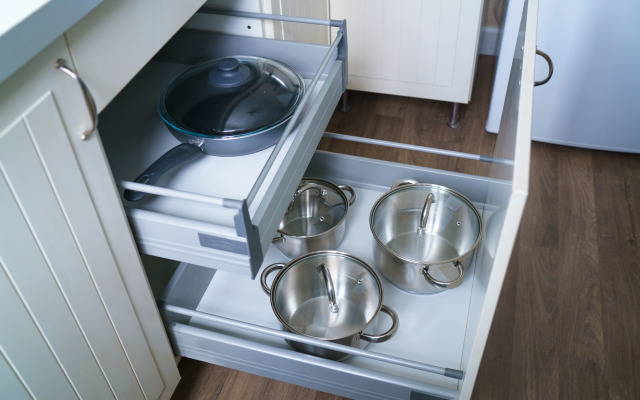 Na Vokzalnoy 1 Flat
