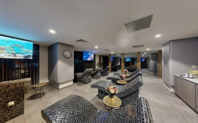 Sh8 2505 A Apartments