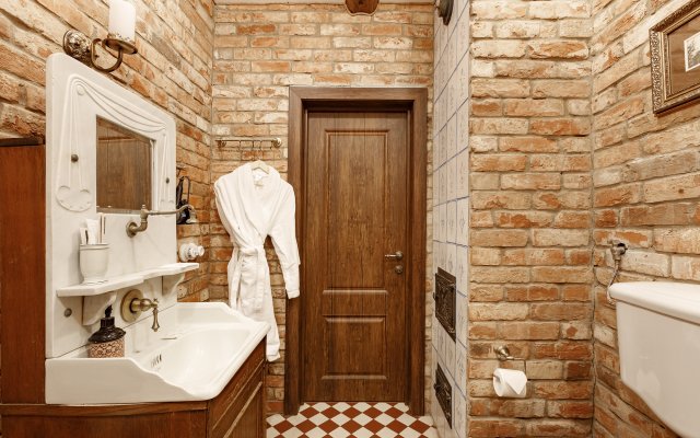 Отель Империал