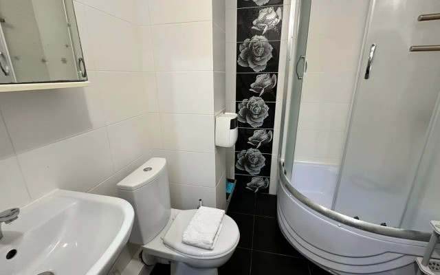 Komfortnyje V Tsentre Apartments