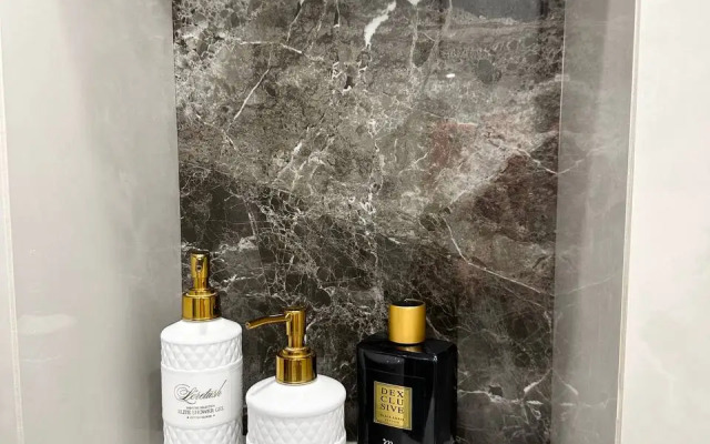 Квартира Очень уютная трехкомнатная недалеко от парка Краснодара