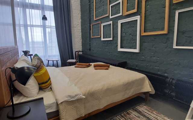 Апартаменты "У художника на Аллее Героев, 4"