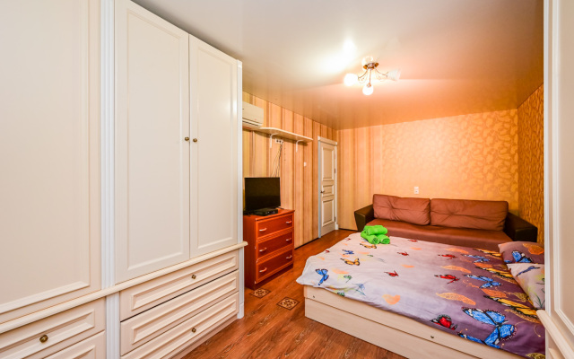 Na Dekabristov 12 Apartments