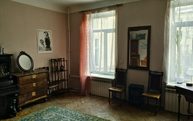 Квартира 2х комнатная в центре Санкт-Петербурга