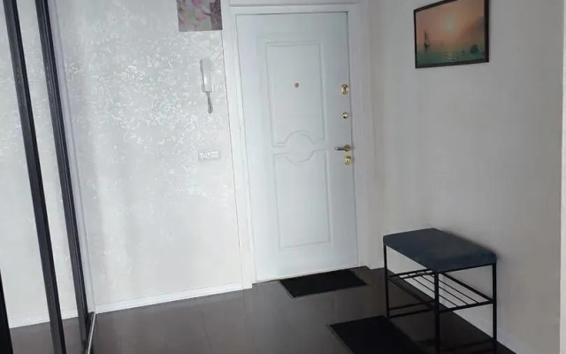 Na Prospekte Kosmonavtov 4b Apartments
