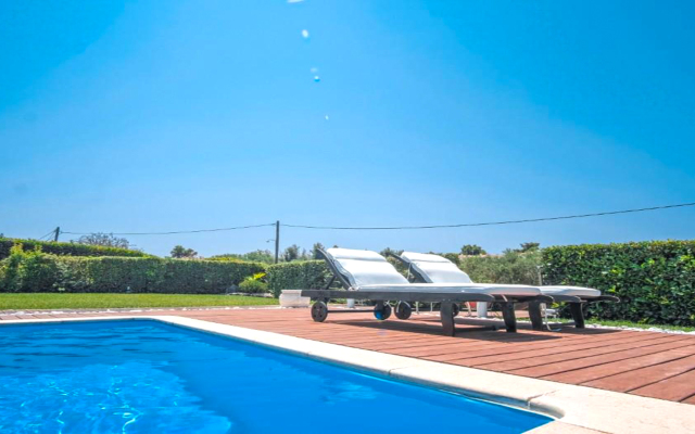 Luez Private Pool Elani Villa