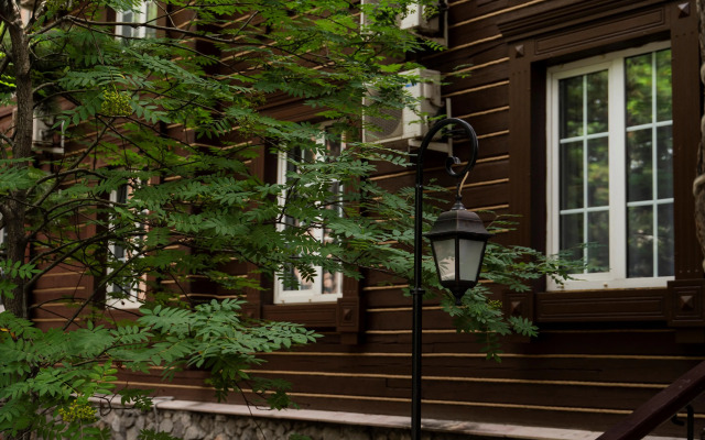 Hotel Zvezda