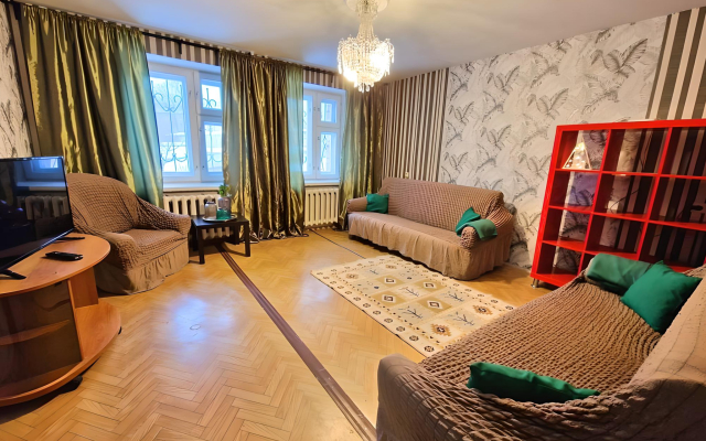 Apartments na Shustova 7