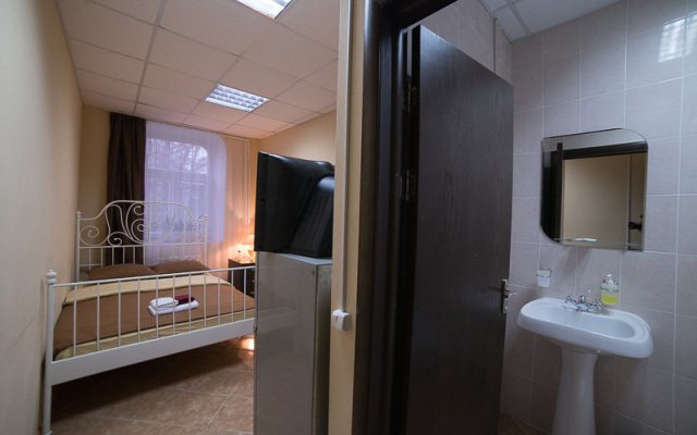 Tari Mini-hotel