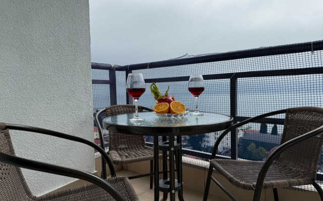 Dvukhkomnatnaya Ri-Apart Per. Bogdana Khmelnitskogo 10 Sochi | Adler Flat