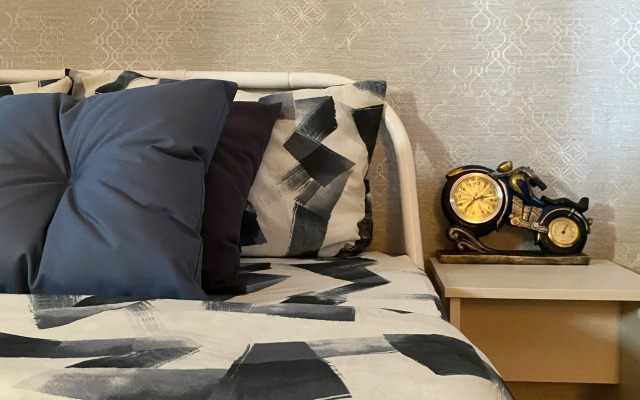 Квартира на Бульваре 50 Лет Октября 32