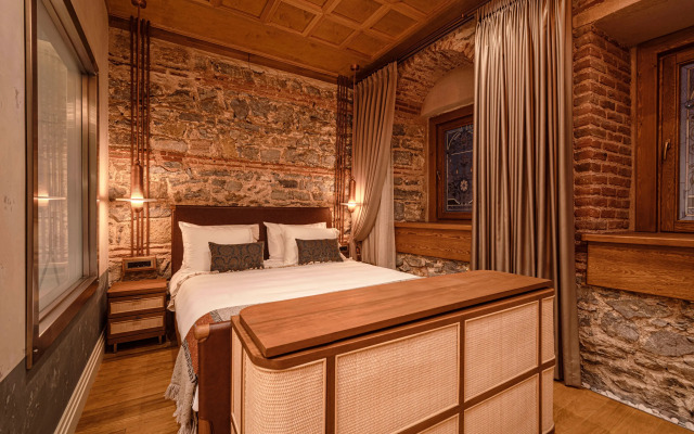 Stone Inn Galata Hotel