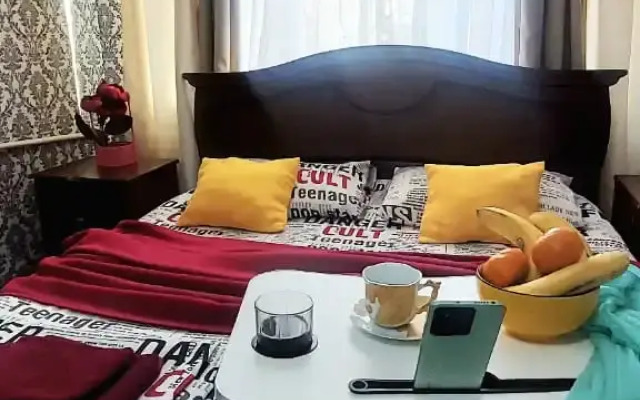 Квартира Уютная 2-к Недалеко от жд Вокзала